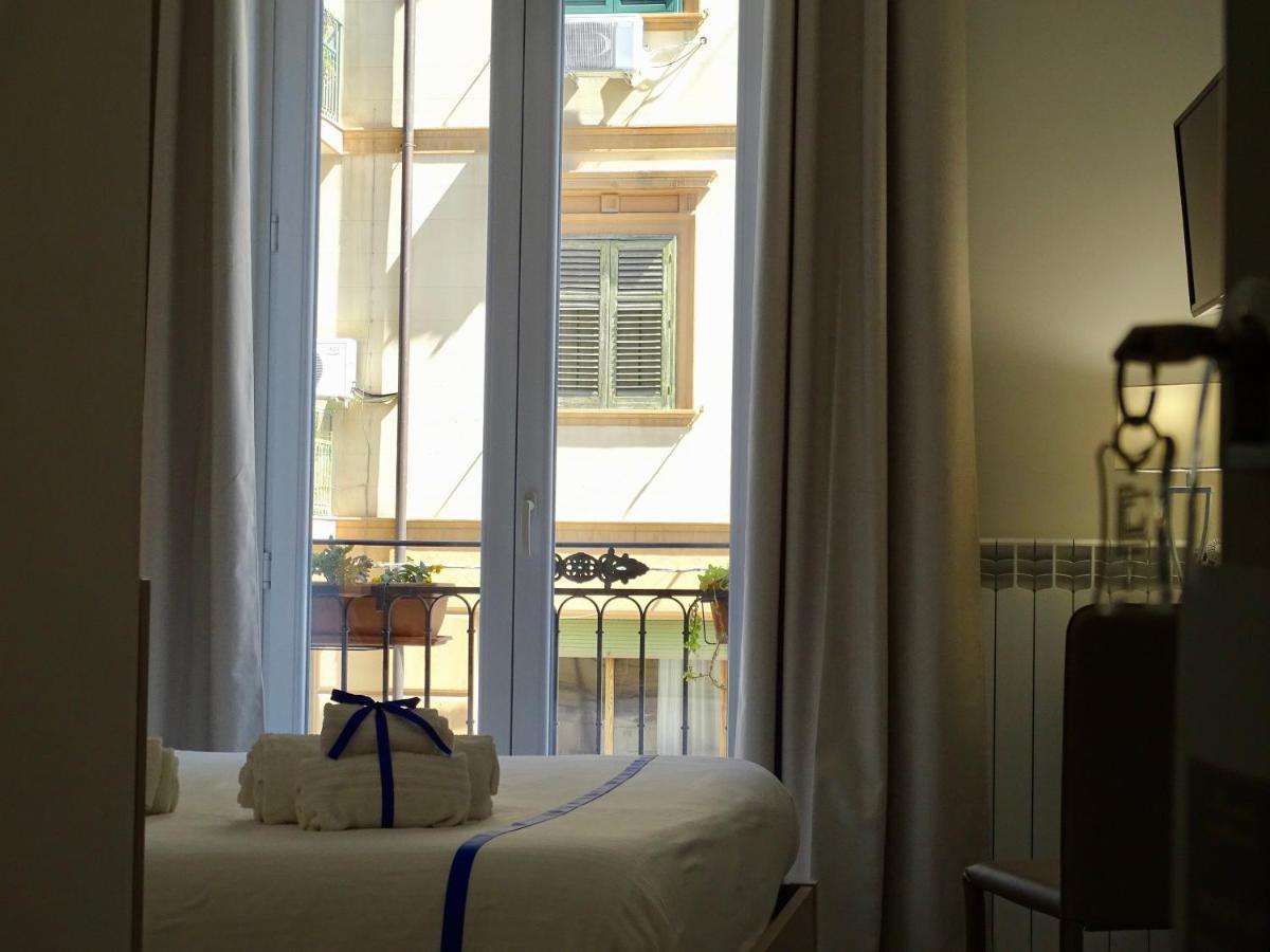 Le Quattro Stagioni - Rooms & Suites Palermo Buitenkant foto