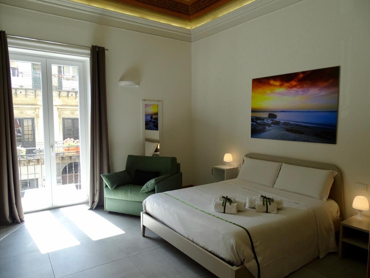 Le Quattro Stagioni - Rooms & Suites Palermo Buitenkant foto