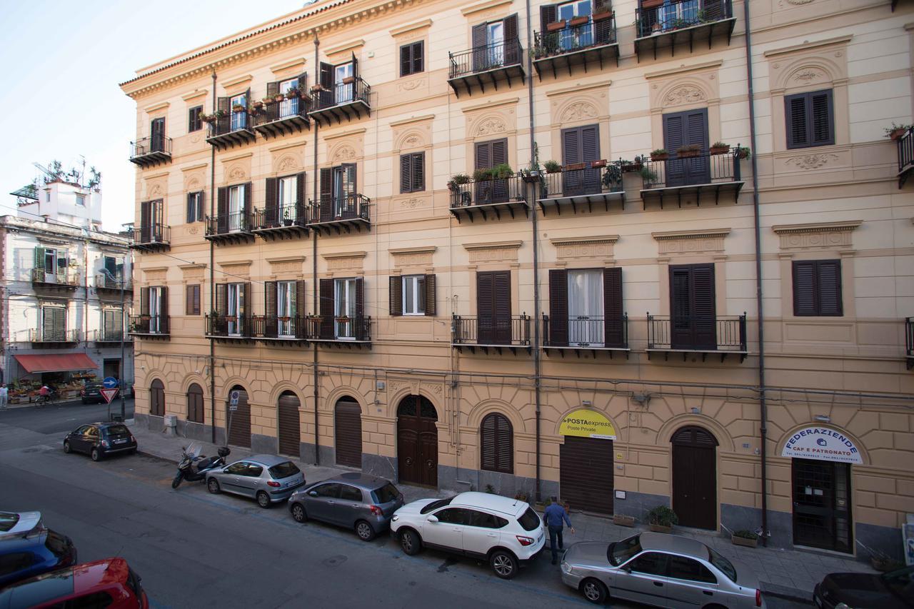 Le Quattro Stagioni - Rooms & Suites Palermo Buitenkant foto